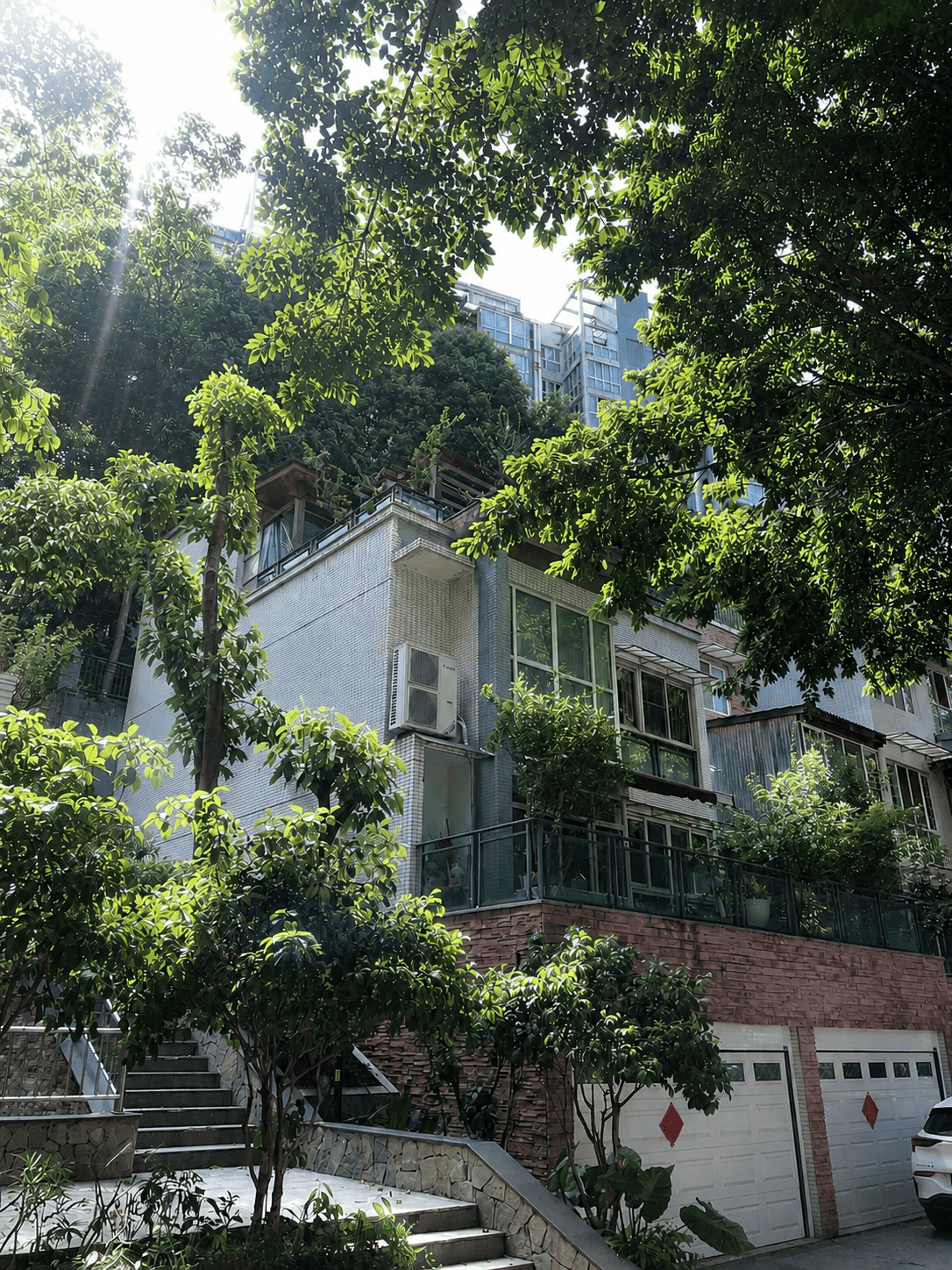 开州岛居岁月从容升级：小小岛老别墅加装蒂升悦行款电梯